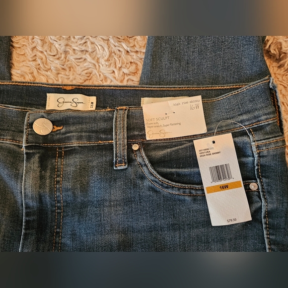 🆕️Jessica Simpson Jeans plus size 16w - Picture 2 of 5